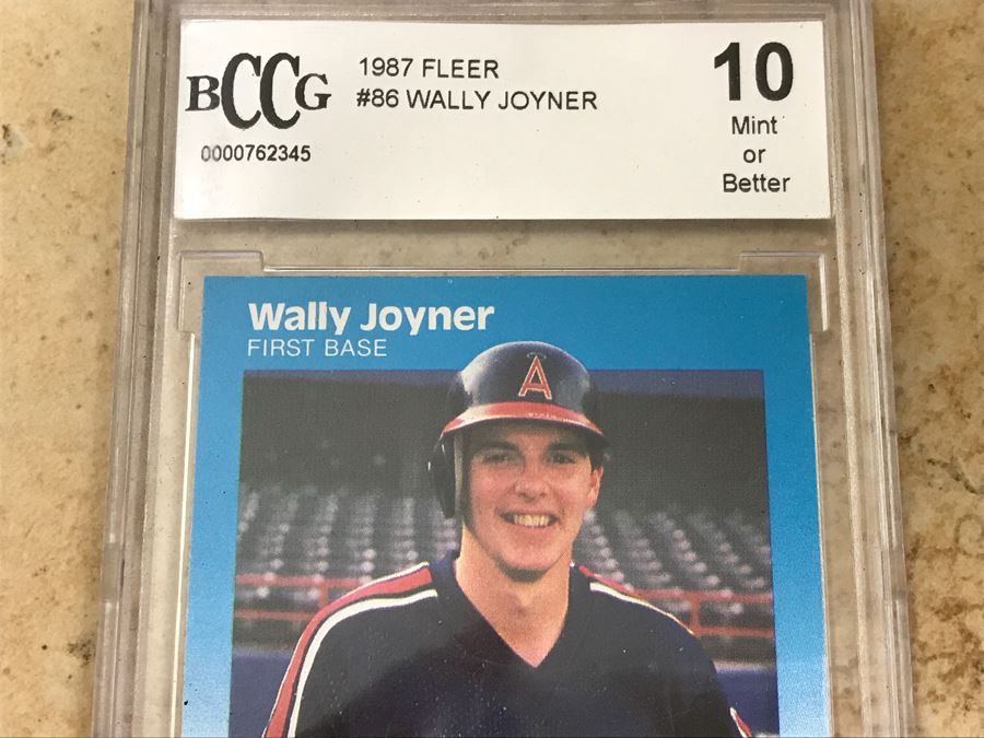 1987 Fleer Graded 10 Wally Joyner Baseball Card [Photo 2]