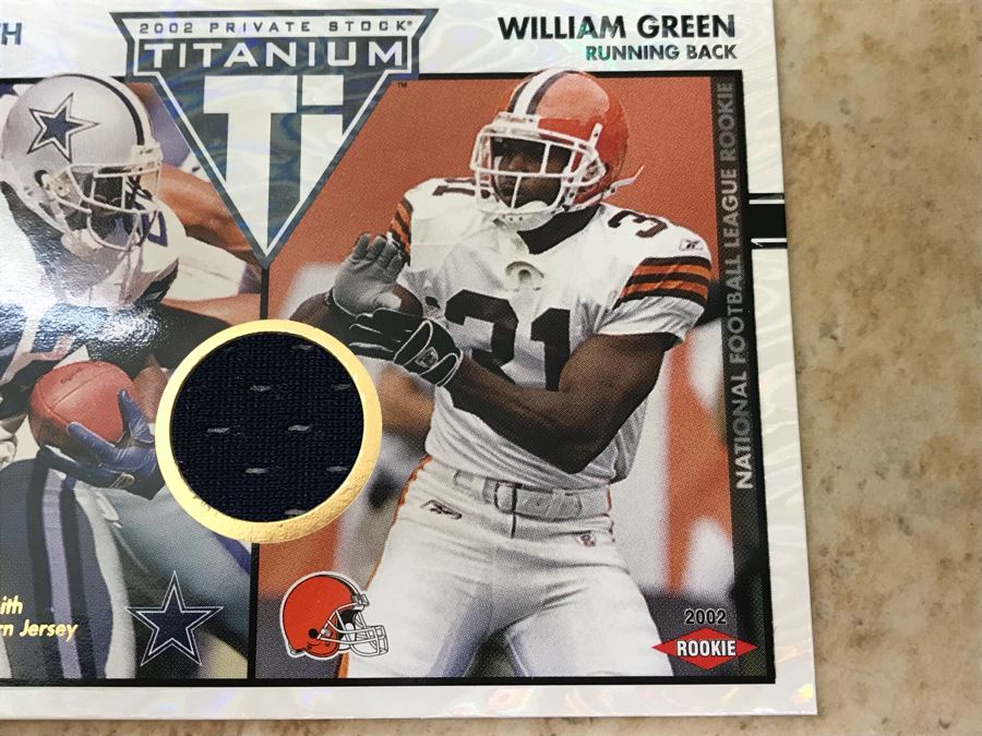 2002 Emmitt Smith Game-Worn Jersey And William Green Rookie Card Limited Edition [Photo 3]