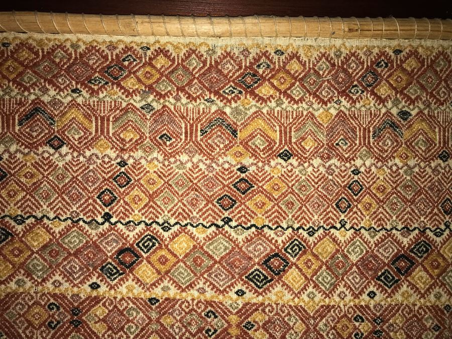 Luchetik Woven Textile Wall Hanging From Highland Chiapas Mexico With Book [Photo 5]
