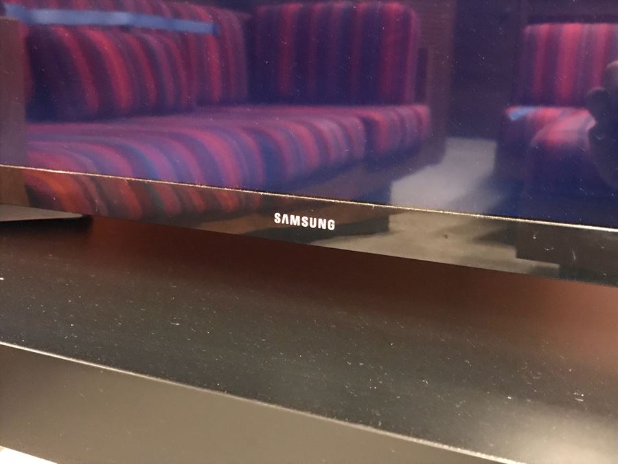 SAMSUNG UN32J400D HDMI USB HD TV [Photo 2]