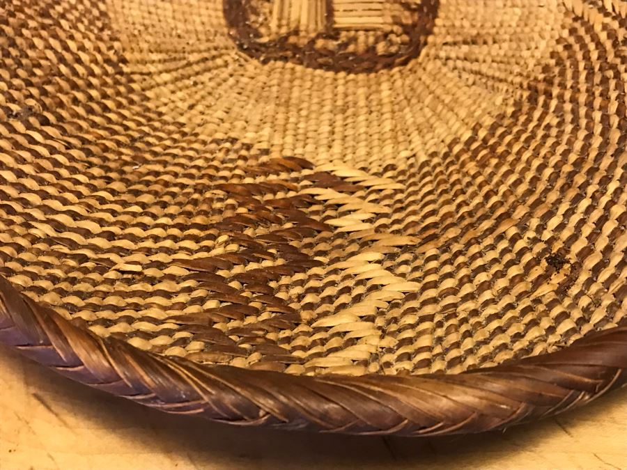 Various Native American Baskets With Pair Of DANSK Teak Mid-Century Modern Salad Servers [Photo 8]