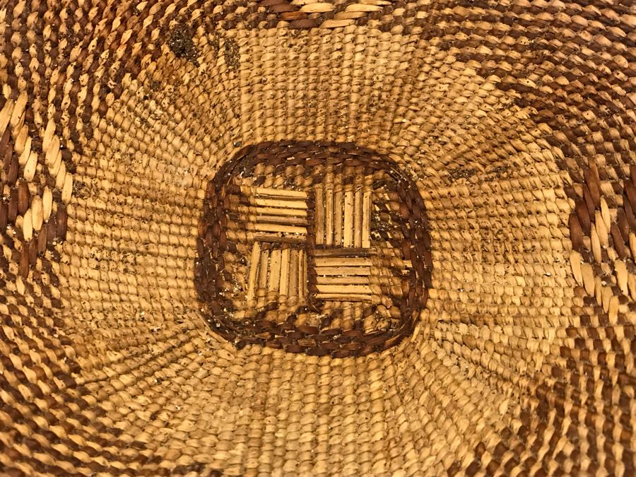 Various Native American Baskets With Pair Of DANSK Teak Mid-Century Modern Salad Servers [Photo 9]