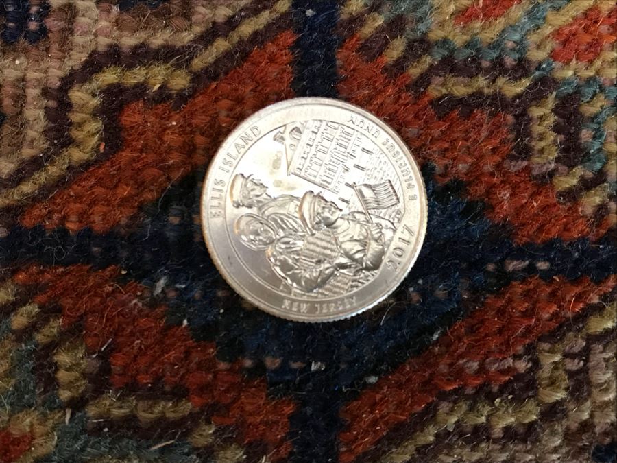 Vintage Hand Knotted Persian Rug 7'1' X 4'9'  [Photo 10]