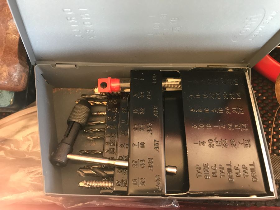 Pair Of Rolling Task Force Tool Boxes On Casters Filled With Tools Plus Upper Tool Box Filled With Tools - See Photos For Tools [Photo 15]