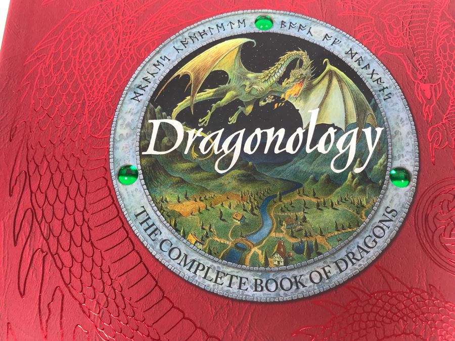 JUST ADDED - Collection Of (4) Science Fiction Fantasy Coffee Table Books [Photo 15]