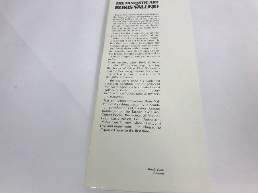 JUST ADDED - Collection Of (4) Science Fiction Fantasy Coffee Table Books [Photo 30]