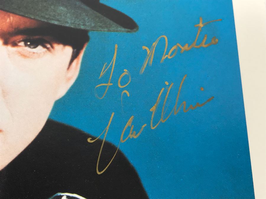 Pair Of Signed Movie Promotional Photos Green Hornet And Pirates Of The Caribbean [Photo 3]