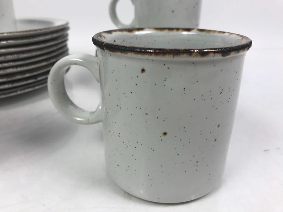 Stonehenge Stoneware Midwinter Pattern Wedgwood China Plates And Coffee Cups [Photo 3]