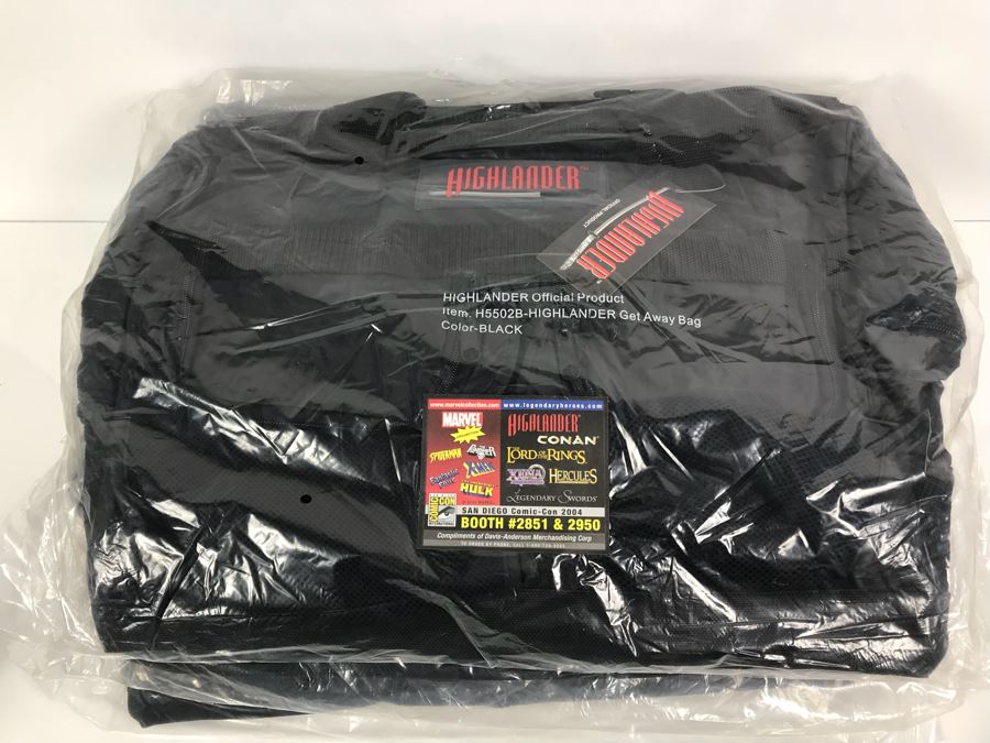 Set Of (4) Movie Promotional Get Away Bags Movie Highlander Offical Product Comic Con New Old Stock [Photo 2]