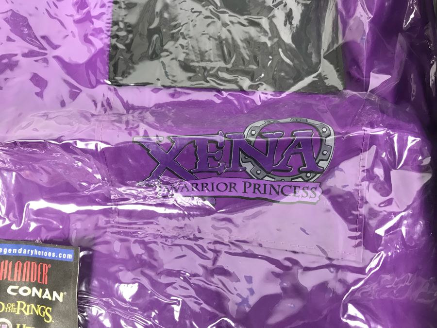 (3) Movie Promotional All Purpose Laptop Bags From Movie Highlander And (1) Purple Promotional Bag For XENA Warrior Princess New Old Stock [Photo 8]