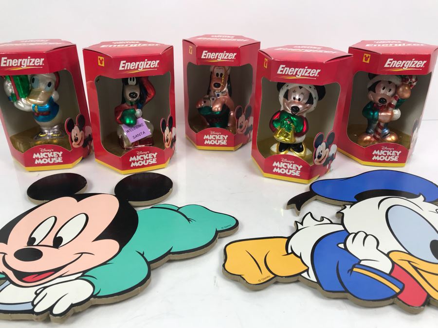 (5) Disney's Mickey Mouse Energizer Advertising Christmas Ornaments And Mickey Mouse And Donald Duck Wall Artwork [Photo 3]