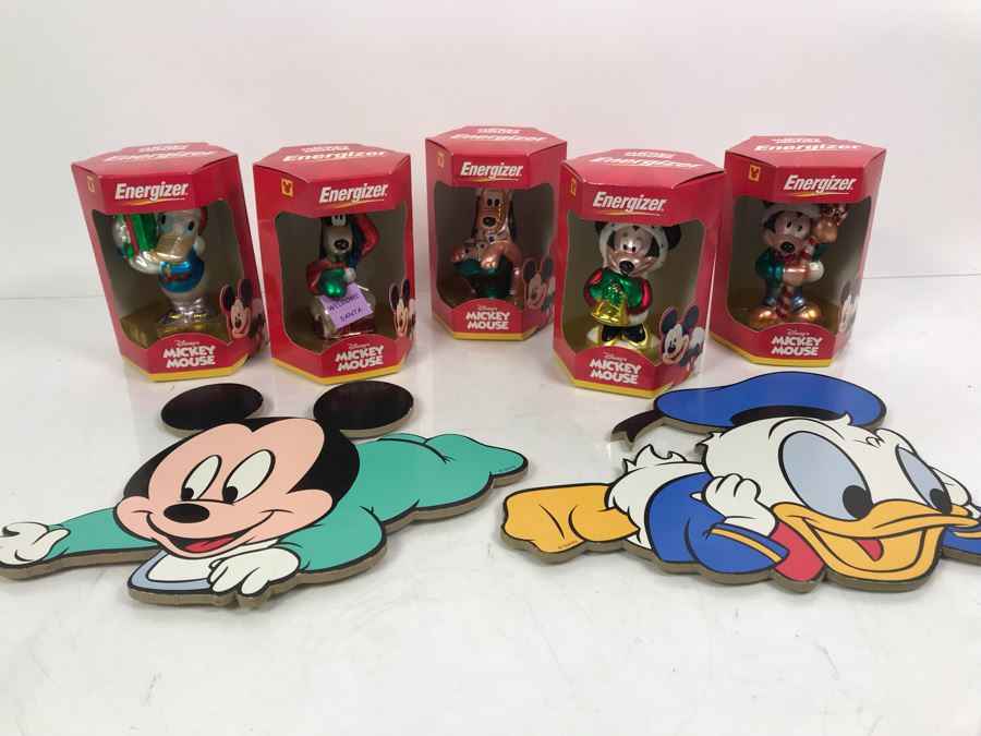 (5) Disney's Mickey Mouse Energizer Advertising Christmas Ornaments And Mickey Mouse And Donald Duck Wall Artwork [Photo 2]