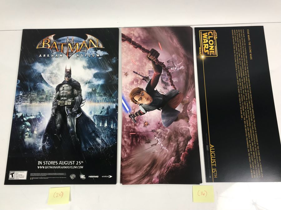(20) Copies Of Batman Arkham Asylum Video Game Poster And (16) Copies Of STAR WARS The Clone Wars (Double-Sided) Movie Promotional Posters Comic Con [Photo 1]