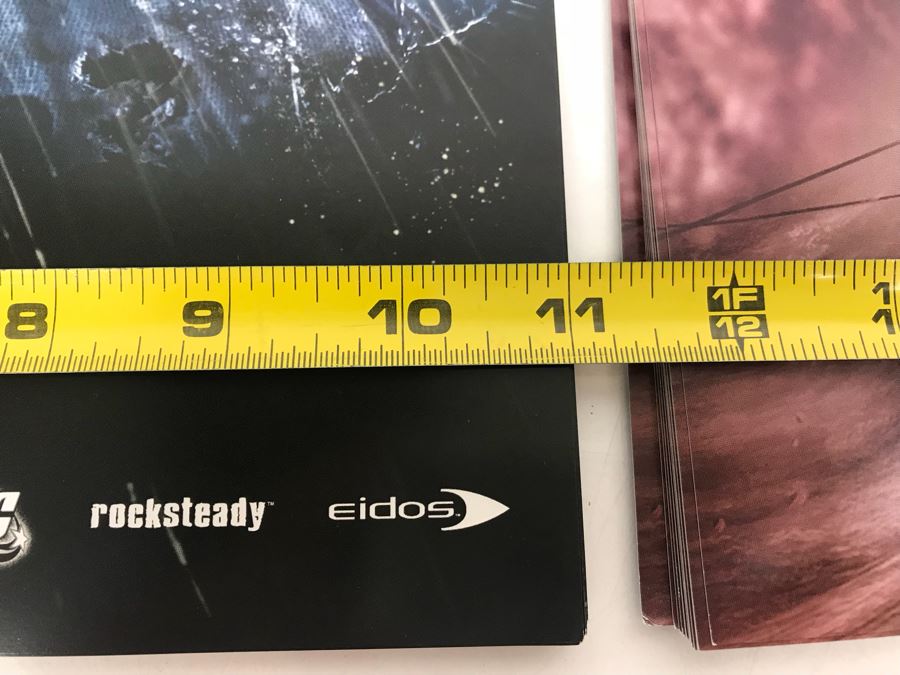 (20) Copies Of Batman Arkham Asylum Video Game Poster And (16) Copies Of STAR WARS The Clone Wars (Double-Sided) Movie Promotional Posters Comic Con [Photo 10]