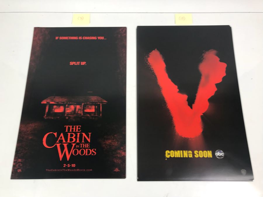(3) Copies Of The Cabin In The Woods And (13) Copies Of ABC TV Series V Movie Promotional Posters Comic Con [Photo 1]
