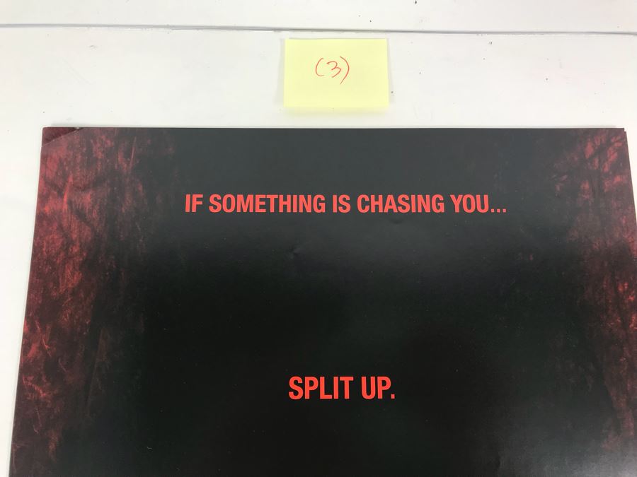 (3) Copies Of The Cabin In The Woods And (13) Copies Of ABC TV Series V Movie Promotional Posters Comic Con [Photo 3]