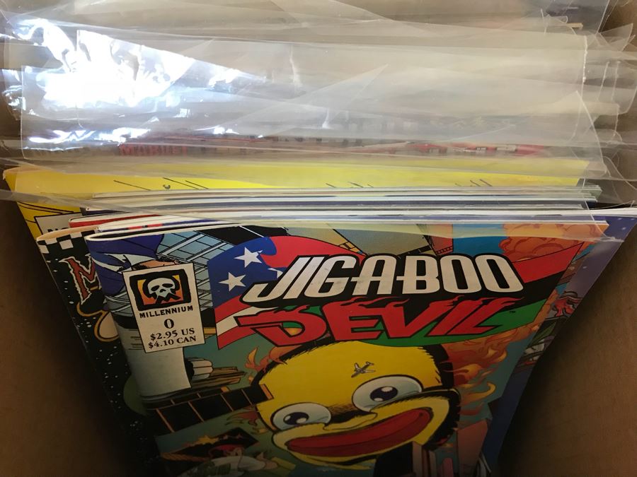 Short Box Of Vintage Comic Books Including Gold Key The Time Tunnel, The Man-Thing, Uncanny X-Men - See All Photos For Sampling [Photo 12]