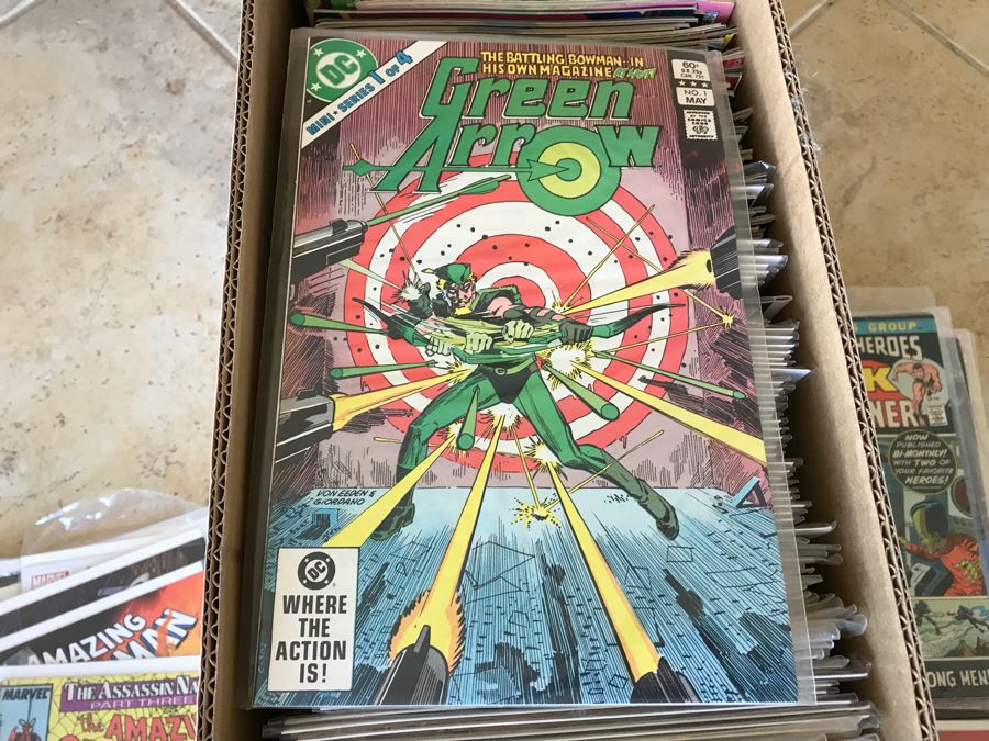 LONG Box Of Vintage Comic Books Featuring Lots Of 1st Issues Including First Issues Of Blade Runner, Kazar The Savage, Magik, Kull The Conqueror, Krull, The A-Team, The Dark Crystal And More - See All Photos For Sampling [Photo 30]