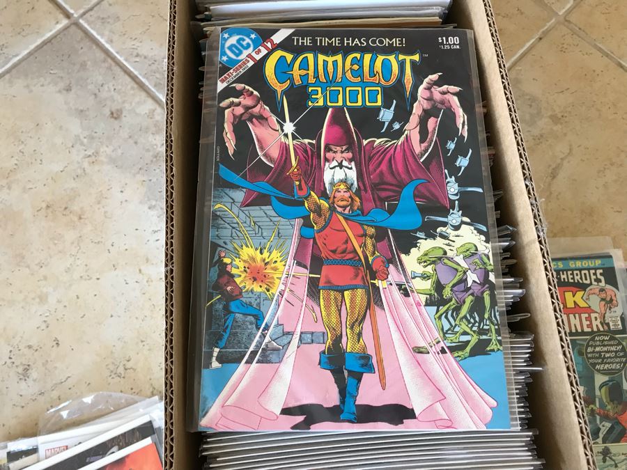 LONG Box Of Vintage Comic Books Featuring Lots Of 1st Issues Including First Issues Of Blade Runner, Kazar The Savage, Magik, Kull The Conqueror, Krull, The A-Team, The Dark Crystal And More - See All Photos For Sampling [Photo 39]