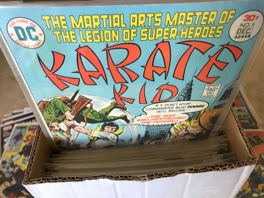 LONG Box Of Vintage Comic Books Featuring Lots Of 1st Issues Including First Issues Of Blade Runner, Kazar The Savage, Magik, Kull The Conqueror, Krull, The A-Team, The Dark Crystal And More - See All Photos For Sampling [Photo 13]