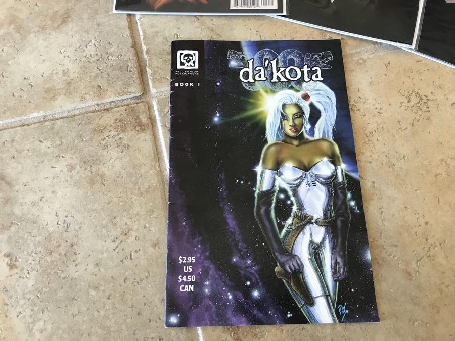 LONG Box Of Vintage Comic Books Featuring Lots Of 1st Editions: (12) X-O Manowar #0, NFL Super Pro #1, (9) Superman #50, Black Panther, Ghost Rider, DOOM #1, True Blood #1, Uncanny X-Men - See All Photos For Sampling [Photo 23]