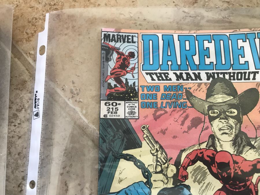 (6) Vintage MARVEL Daredevil Comic Books [Photo 5]