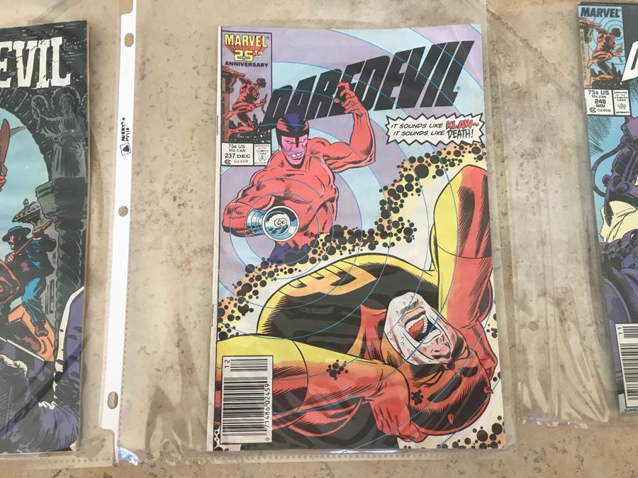(6) Vintage MARVEL Daredevil Comic Books [Photo 8]