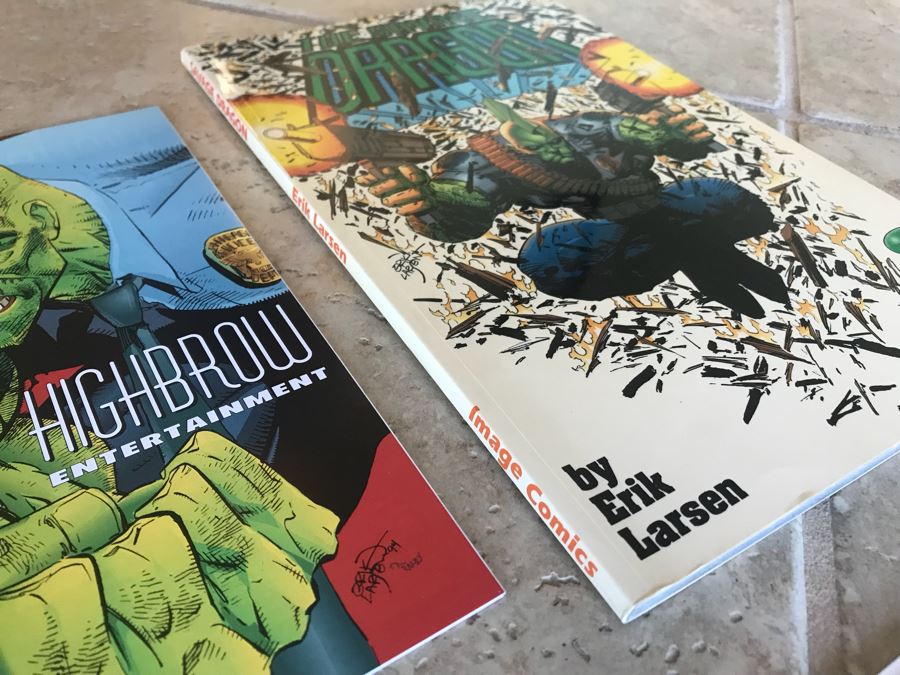 Vintage Comic Books: The Savage Dragon Limited Edition Variant Cover, The Savage Dragon Comic Book, (2) The Avengers Comic Books [Photo 8]