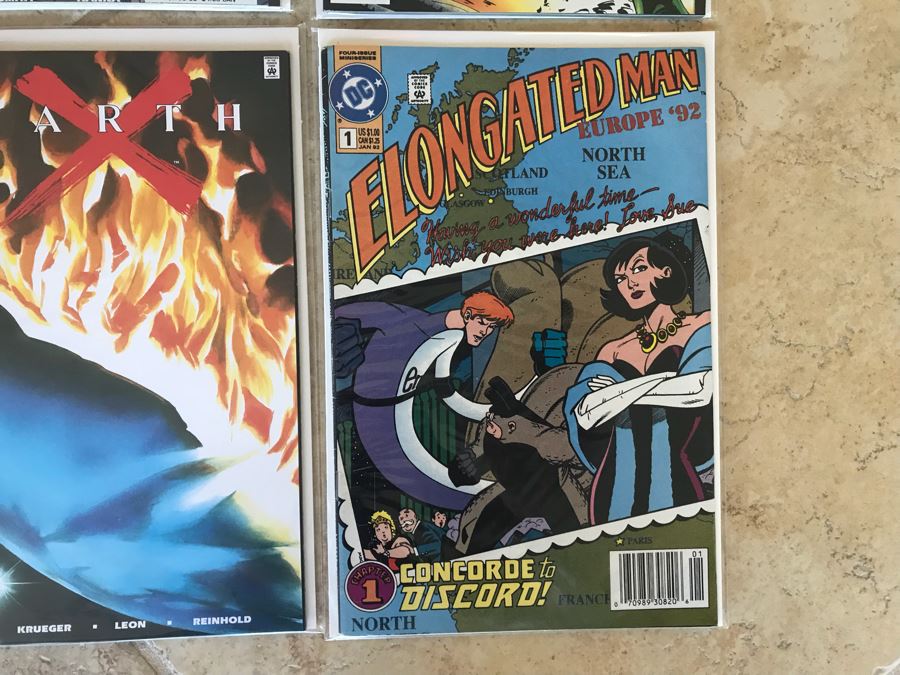 (10) Vintage Comic Books Including Fathom #1, Ghost Rider #1, Earth X #1, Elongated Man #1, The Rampaging Hulk #1, Tomb Raider #1, Peter Parker Spider-Man #1 [Photo 7]