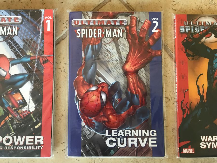 (3) Vintage Ultimate Spider-Man Trade Paper Back Comic Books Issues #1, #2, #21 [Photo 3]
