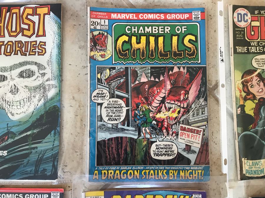 (8) Marvel DC Comic Books: Chamber Of Chills, Ghosts, Master Of Kung Fu, Astonishing Tales Featuring Deathlok, Daredevil, Marvel Premiere Dr. Strange, The Man-Thing, Dell Ghost Stories [Photo 3]