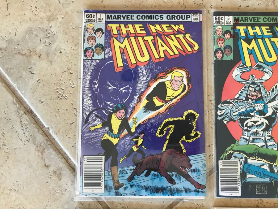 (10) Vintage Marvel The New Mutants Comic Books Includes 1st Issue [Photo 2]