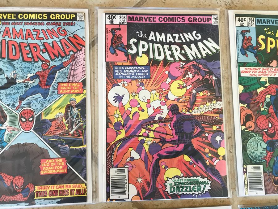 (8) Vintage Marvel The Amazing Spider-Man Comic Books: #151, #195, #203, #204, #205, #226, #227, #245 [Photo 4]