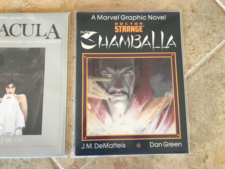 Vintage 1980s Marvel Graphic Novels Soft Covers: No. 23 Doctor Strange Chamballa, No. 24 Daredevil, No. 26 Dracula [Photo 5]