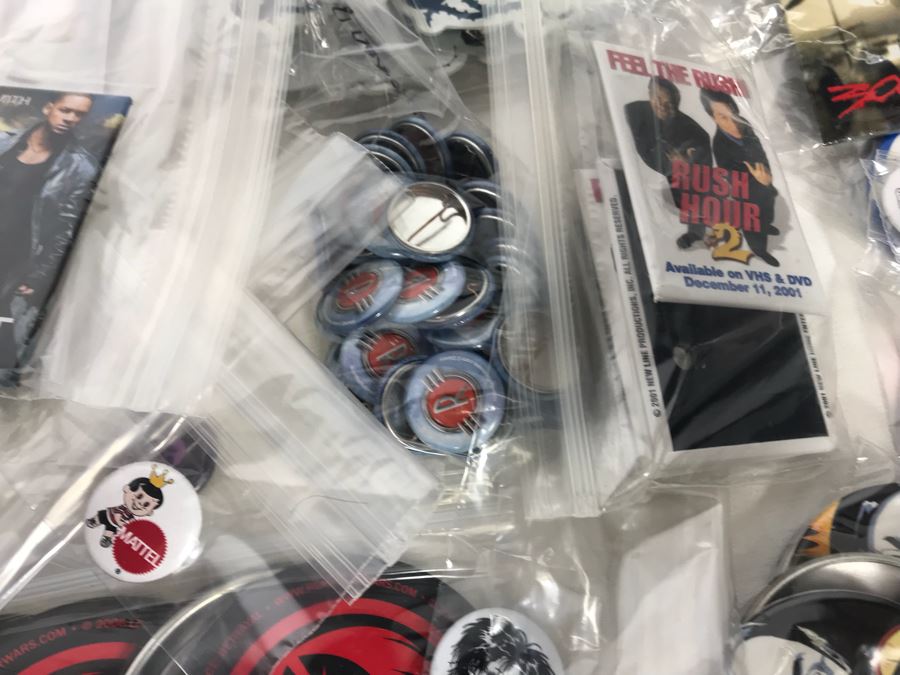 Collection Of Various Vintage Movie, TV Show, Comic Book Promotional Buttons [Photo 15]