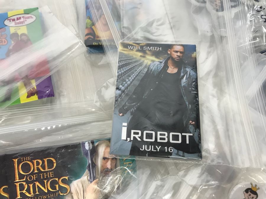 Collection Of Various Vintage Movie, TV Show, Comic Book Promotional Buttons [Photo 12]