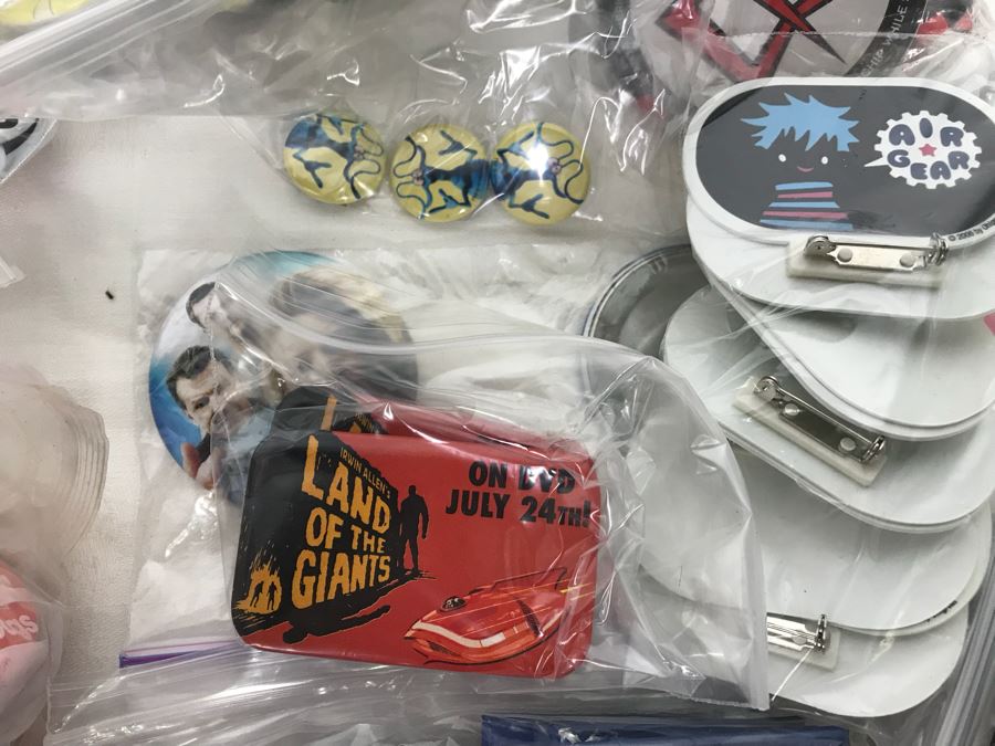 Collection Of Various Vintage Movie, TV Show, Comic Book Promotional Buttons [Photo 8]
