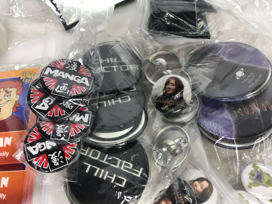 Collection Of Various Vintage Movie, TV Show, Comic Book Promotional Buttons [Photo 18]