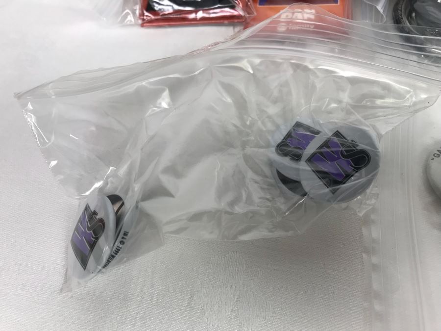 Collection Of Various Vintage Movie, TV Show, Comic Book Promotional Buttons [Photo 16]