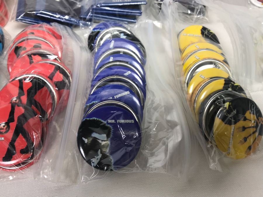 Collection Of Various Vintage Movie, TV Show, Comic Book Promotional Buttons [Photo 11]