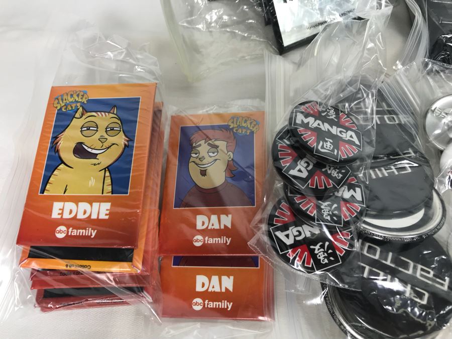 Collection Of Various Vintage Movie, TV Show, Comic Book Promotional Buttons [Photo 17]