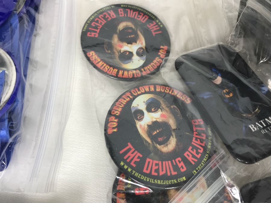 Collection Of Various Vintage Movie, TV Show, Comic Book Promotional Buttons Jurassic Park, Toy Story - See All Photos [Photo 25]