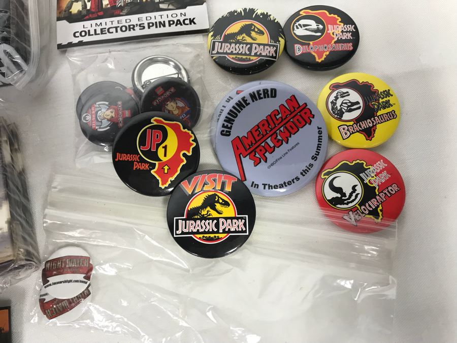 Collection Of Various Vintage Movie, TV Show, Comic Book Promotional Buttons Jurassic Park, Toy Story - See All Photos [Photo 7]