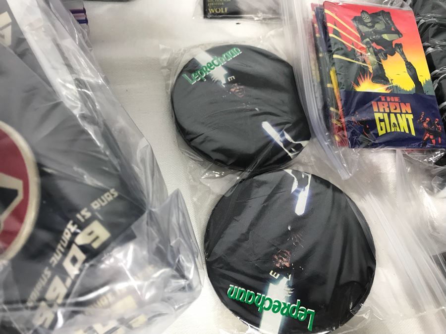 Collection Of Various Vintage Movie, TV Show, Comic Book Promotional Buttons Jurassic Park, Toy Story - See All Photos [Photo 19]