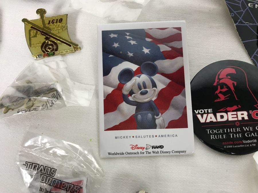 Collection Of Various Vintage Movie, TV Show, Comic Book Promotional Buttons - See All Photos [Photo 6]