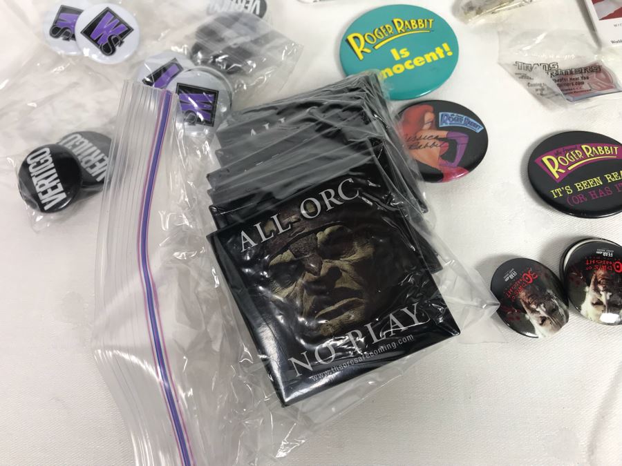 Collection Of Various Vintage Movie, TV Show, Comic Book Promotional Buttons - See All Photos [Photo 24]