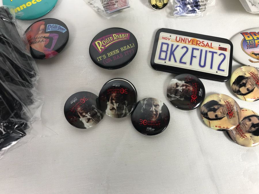Collection Of Various Vintage Movie, TV Show, Comic Book Promotional Buttons - See All Photos [Photo 25]