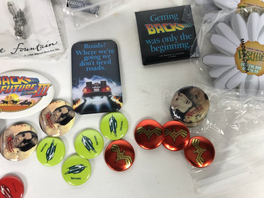 Collection Of Various Vintage Movie, TV Show, Comic Book Promotional Buttons - See All Photos [Photo 9]