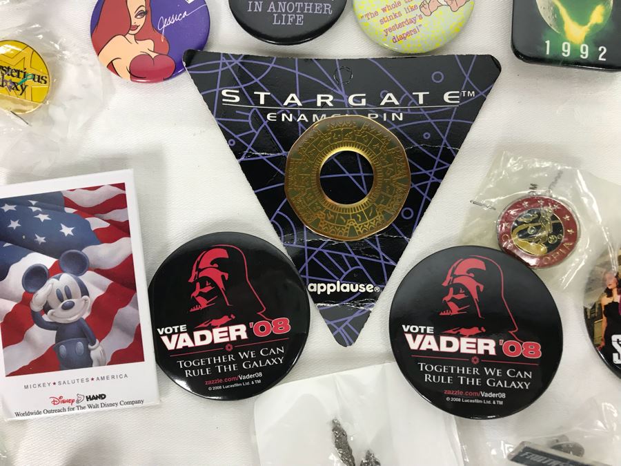 Collection Of Various Vintage Movie, TV Show, Comic Book Promotional Buttons - See All Photos [Photo 3]