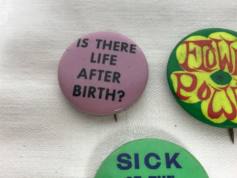Collection Of Various Vintage 1960s Sixties Hippy Vietnam Era Peace Love Buttons - See Photos [Photo 7]
